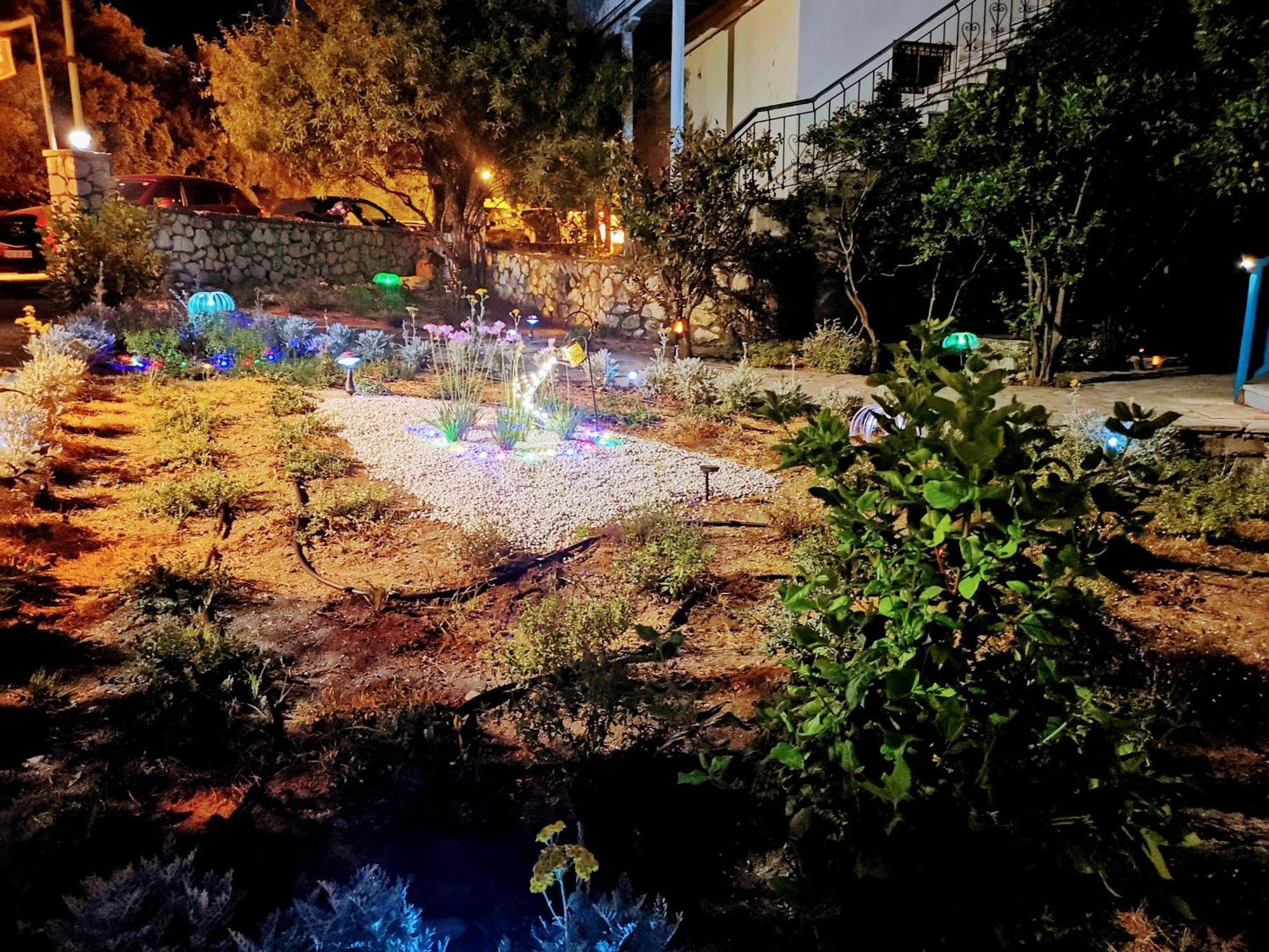 Iris Studios Áyios Nikítas Exterior foto