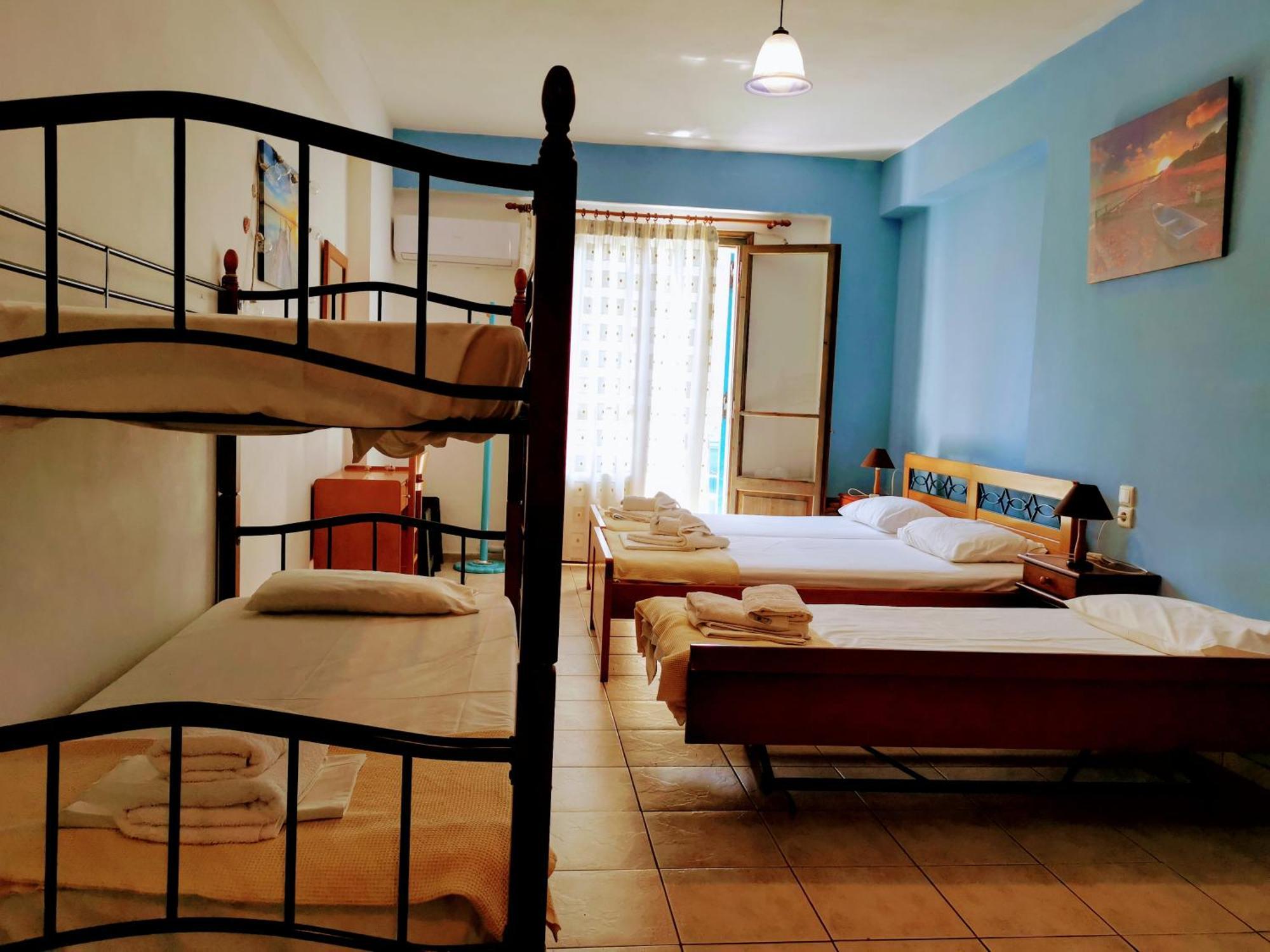 Iris Studios Áyios Nikítas Quarto foto